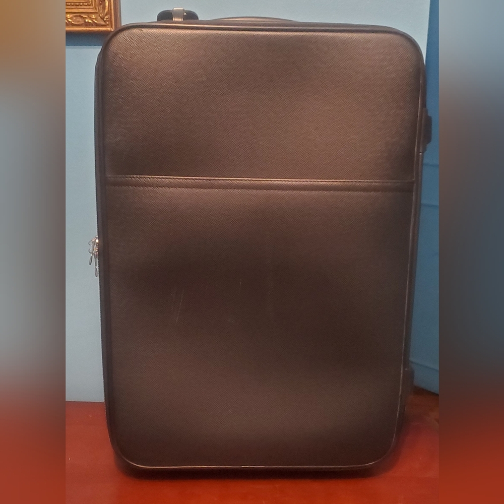 Authentic Louis Vuitton Black Rolling Carry-on